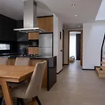 Merkez Sueper Lueks Çeşme