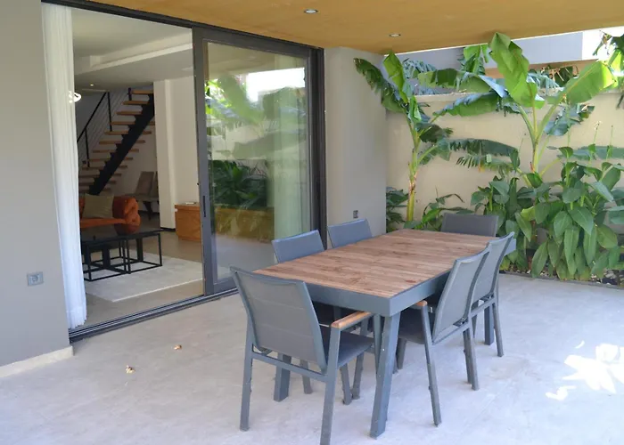 Villa Merkez Sueper Lueks