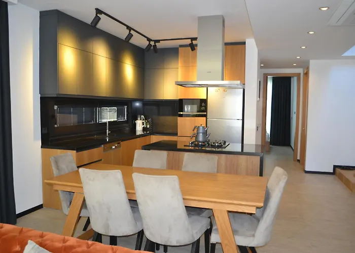 Merkez Sueper Lueks Villa Cesme