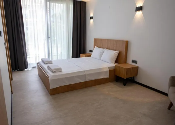 Merkez Sueper Lueks *