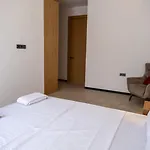 Merkez Sueper Lueks Çeşme